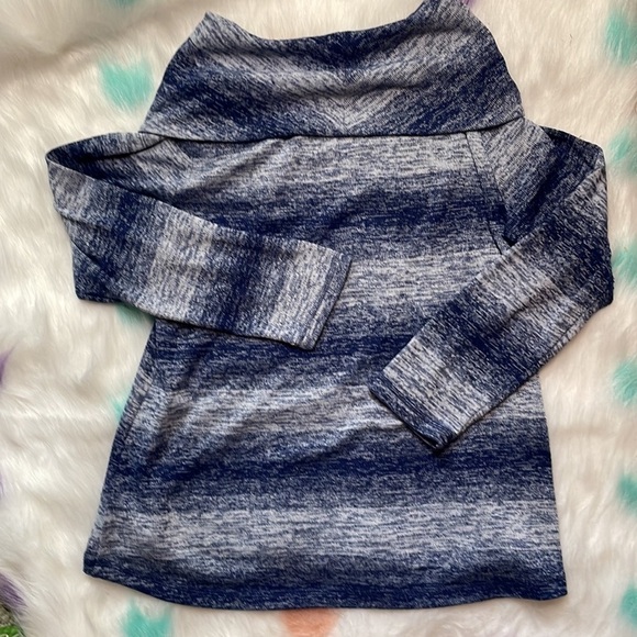 T by Talbots Blue Cowl Neck Long Sleeve Sweater size‎ Large Petite - Picture 2 of 5